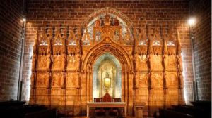 cathedral-chapel-hoy-chalice-lighting-projects-fundacion-iberdrola-espana